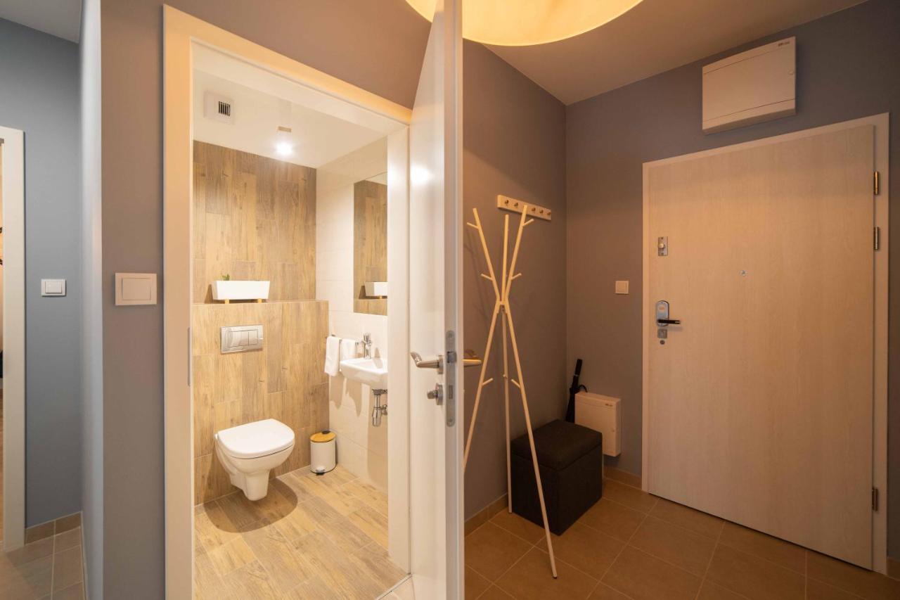 3D Spring Apartments Krakow Luaran gambar